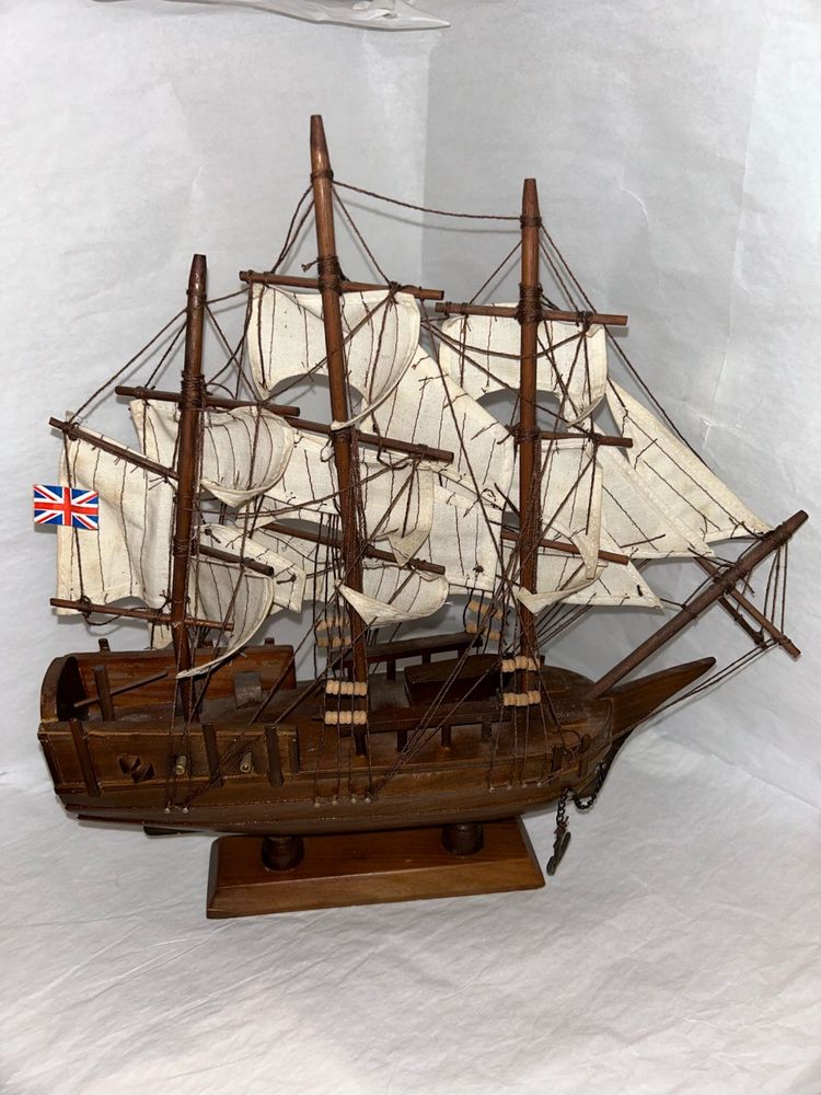 Barco de Madeira HMS Bounty