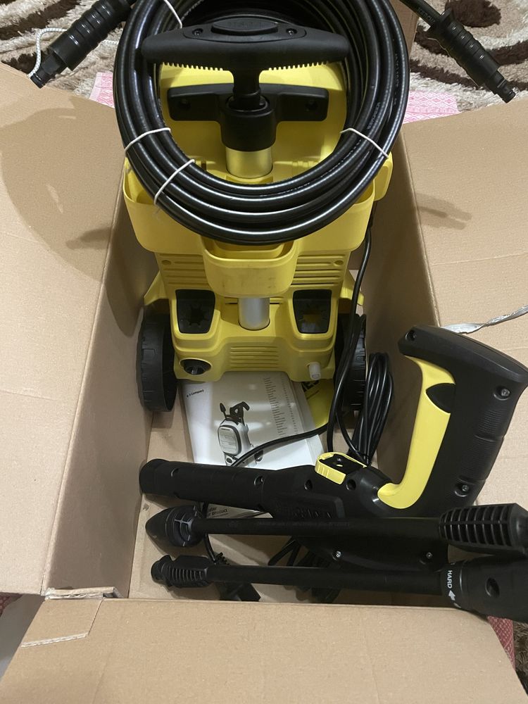 Продам karcher k3 compact