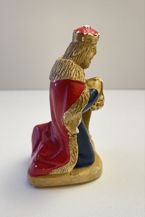 Stara figurka gipsowa król Melchior do szopki bożonarodzeniowej