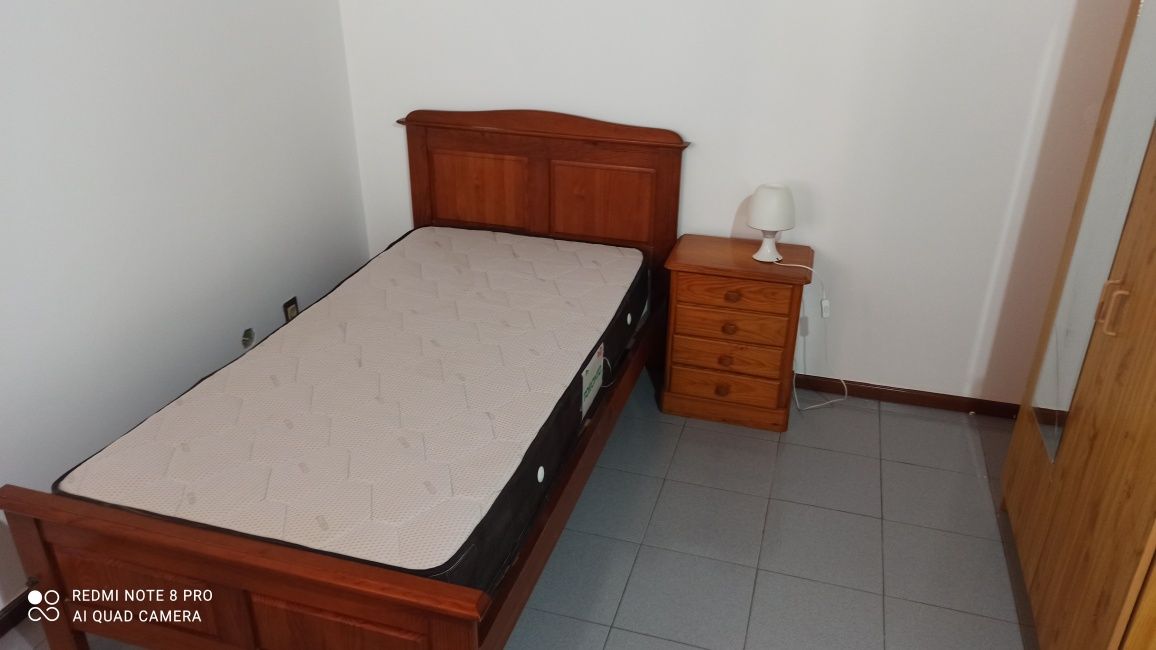 Quarto para rapariga estudante perto da Universidade de Aveiro