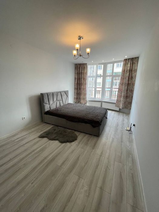 Оренда чудовоі квартири в новобудові вул Залізнична