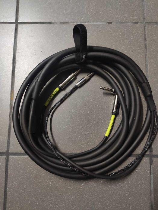 Cabo guitarra/auriculares 2 em 1 mais amplificador in-ear