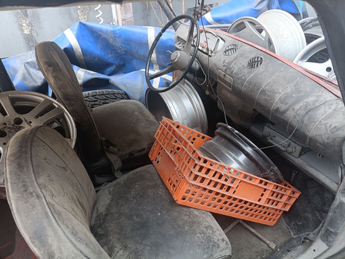 Fiat 850 para restauro
