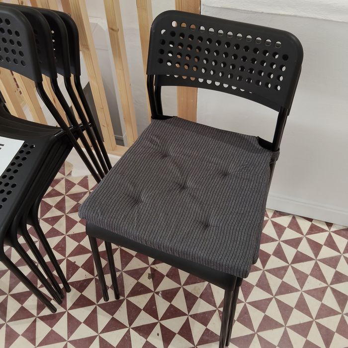 6 cadeiras NOVAS modelo ADDE IKEA