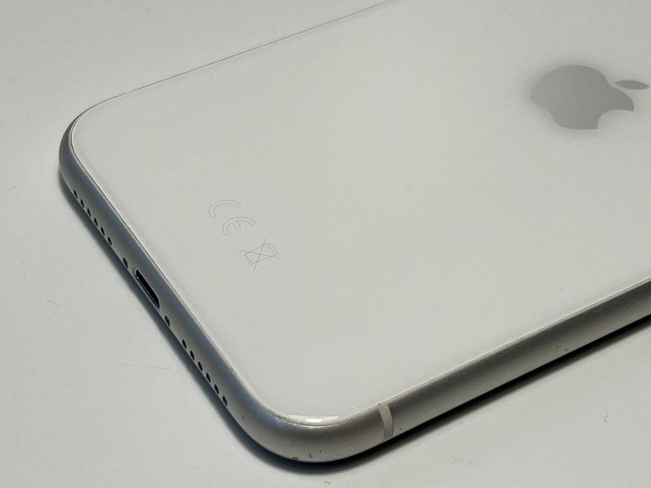 Apple iPhone 11 - 128 GB