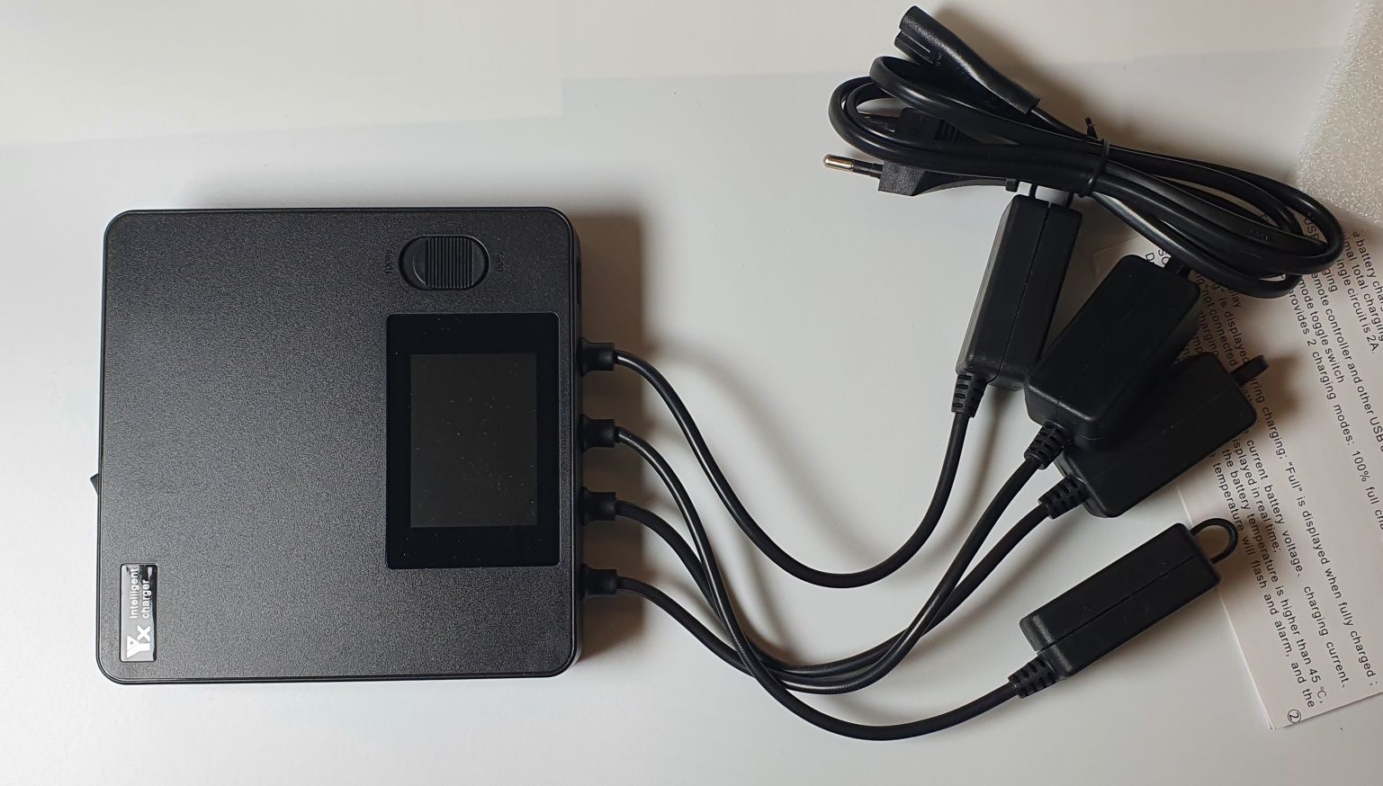 Ładowarka do baterii dronów z wyświetlaczem dodatkowo 2x wejście USB