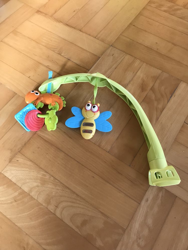 Fisher Price fotelik bujeczek 2w1 z wibracjami