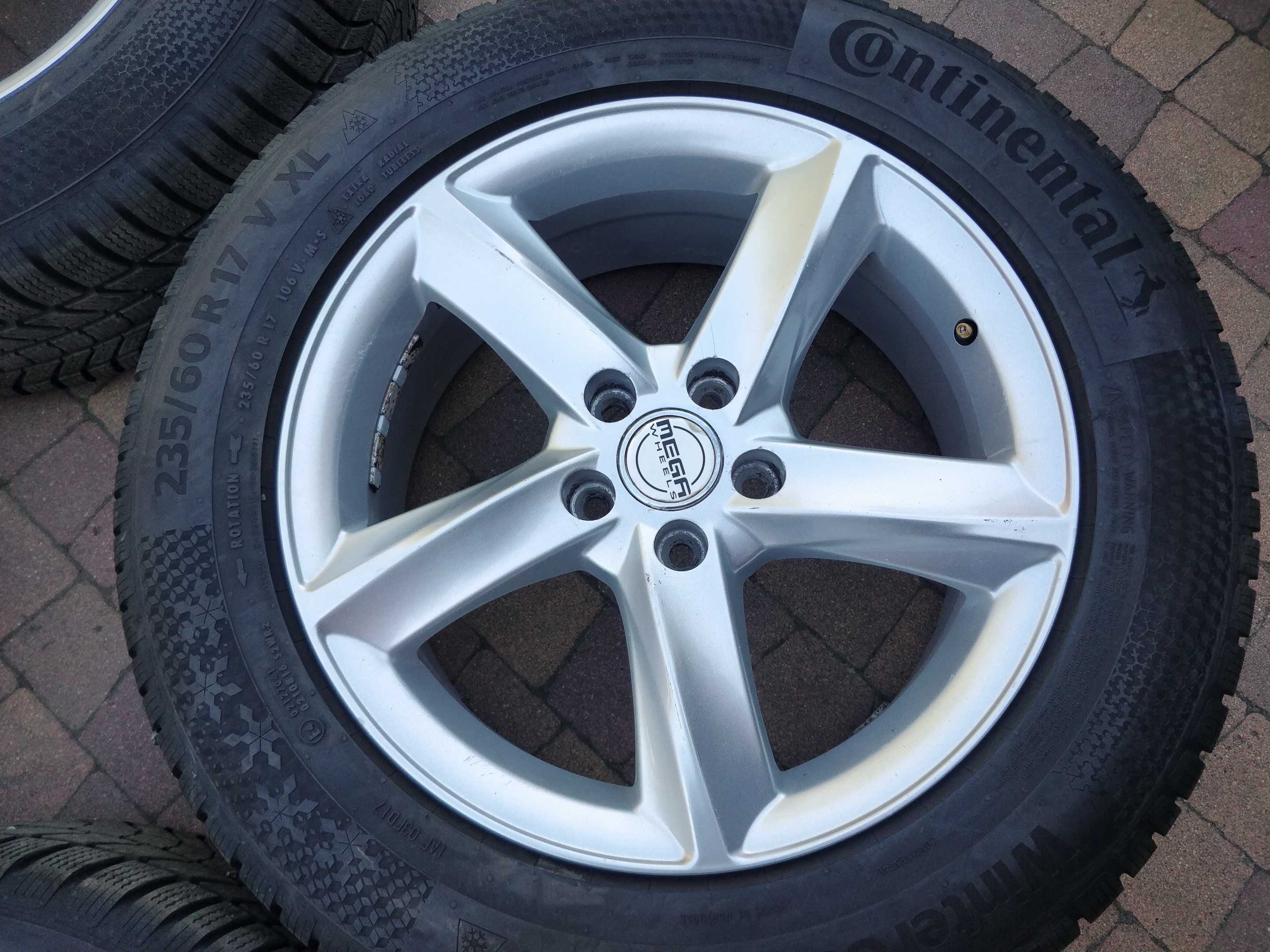 3489. Koła zimowe Volvo XC40 XC60 5x108 235/60/17 Continental 2022r