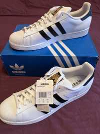 Продам кроссовки Adidas Superstar 54р