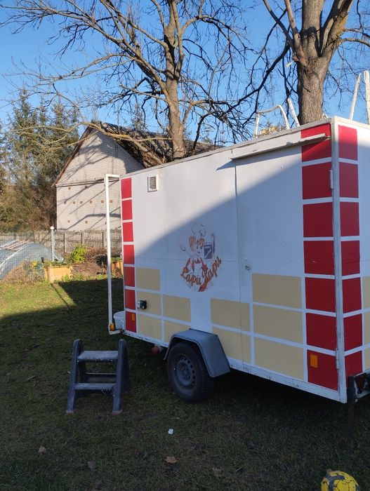 Przyczepa gastronomiczna