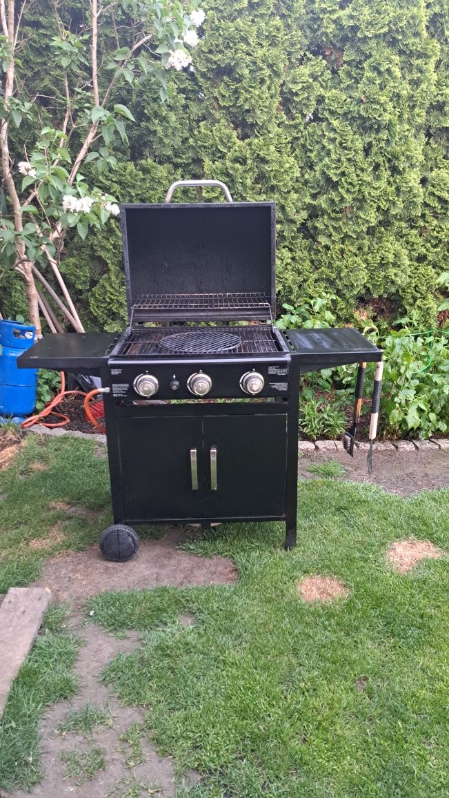 Grill gazowy 3 palnikowy