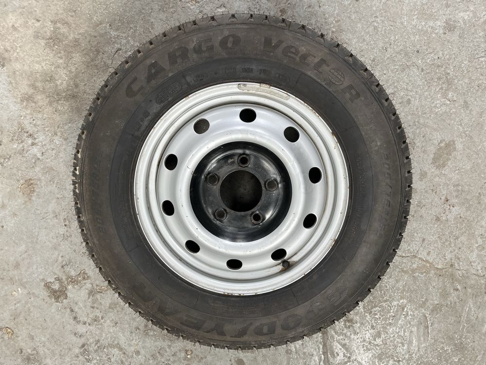 NoweKoloWielosezonGoodyearCargoVector205/75R16C 5x130MasterMovanoNV400