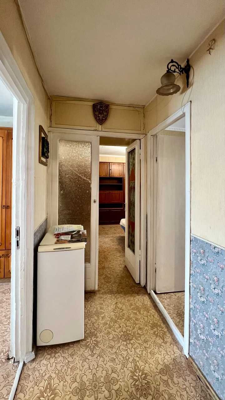 6 ст. Большого Фонтана, 4 комн. квартира
