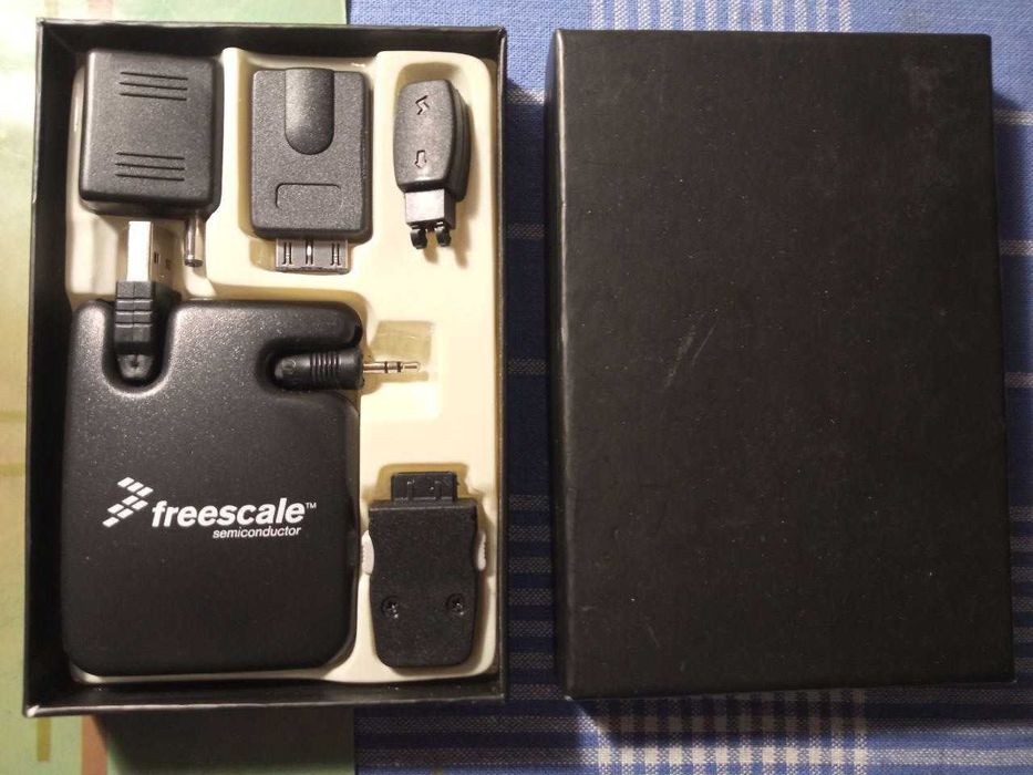 Набір перехідників для мобільного телефону