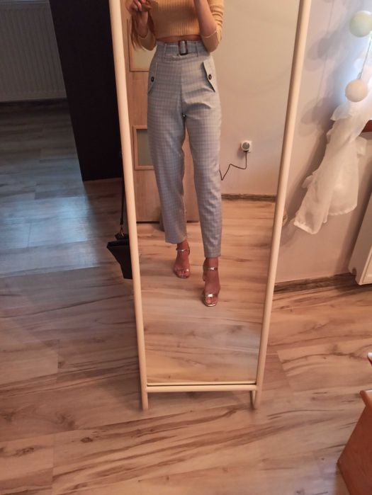 Spodnie damskie wysoki stan kratka błekitne pasek klamra XS rurki