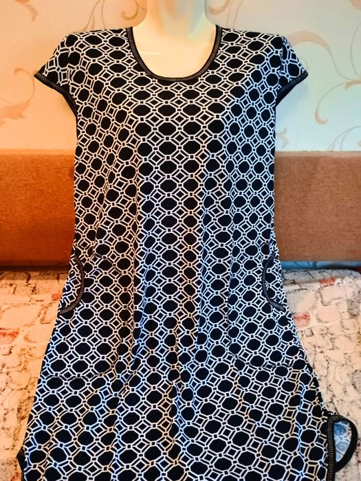 Сукні/Туніки жіночі трикотажні та велюрові. Опт, роздріб, дроп