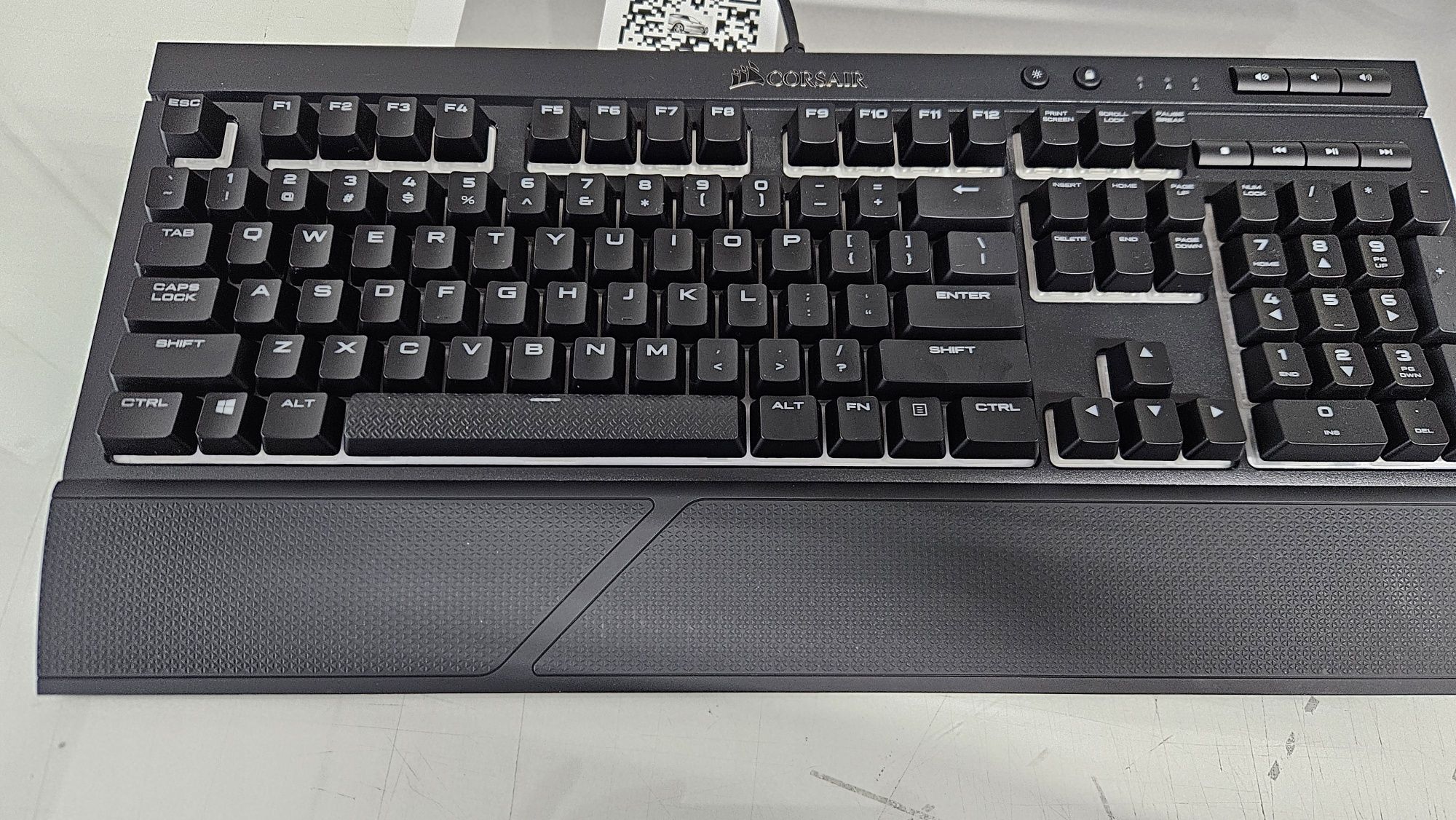 Klawiatura mechaniczna  Corsair K68 RGB MX RED