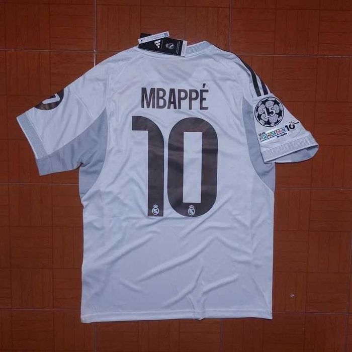 Camisola Principal Real Madrid 2025/26 - MBAPPÉ 10