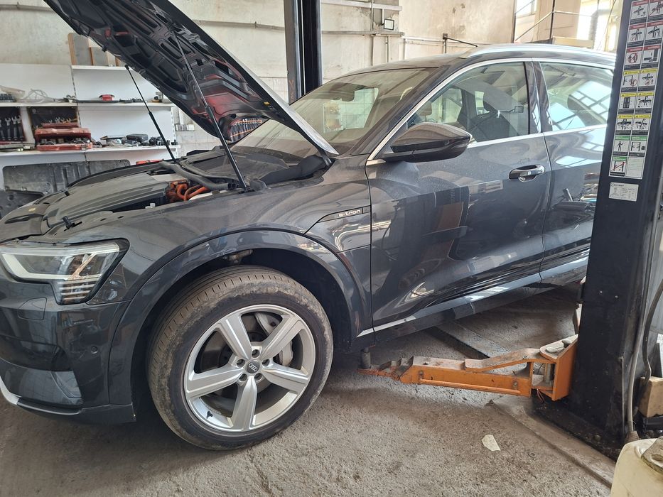 Ремонт ауді етрон