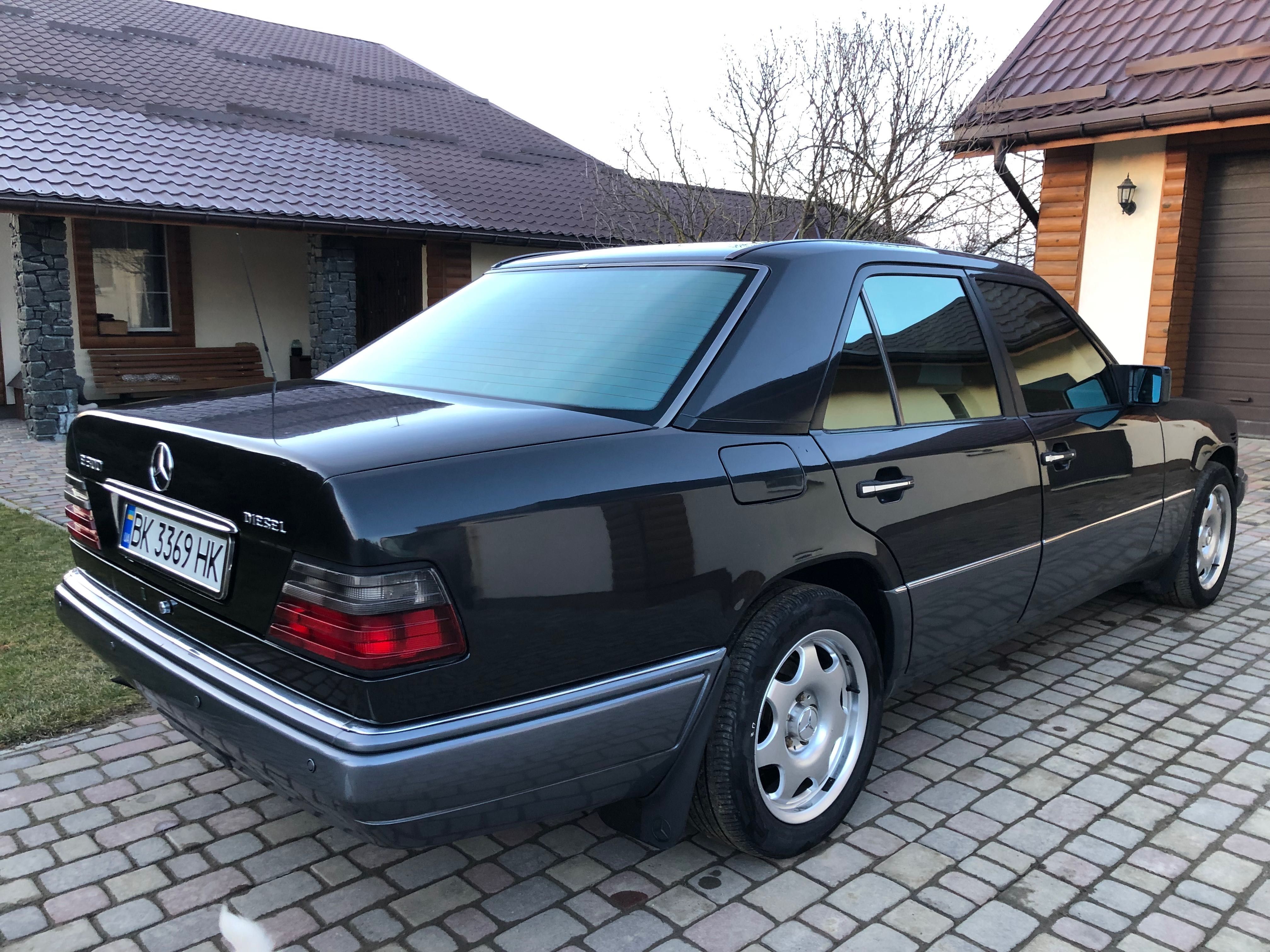 Мерседес бенс Е W124