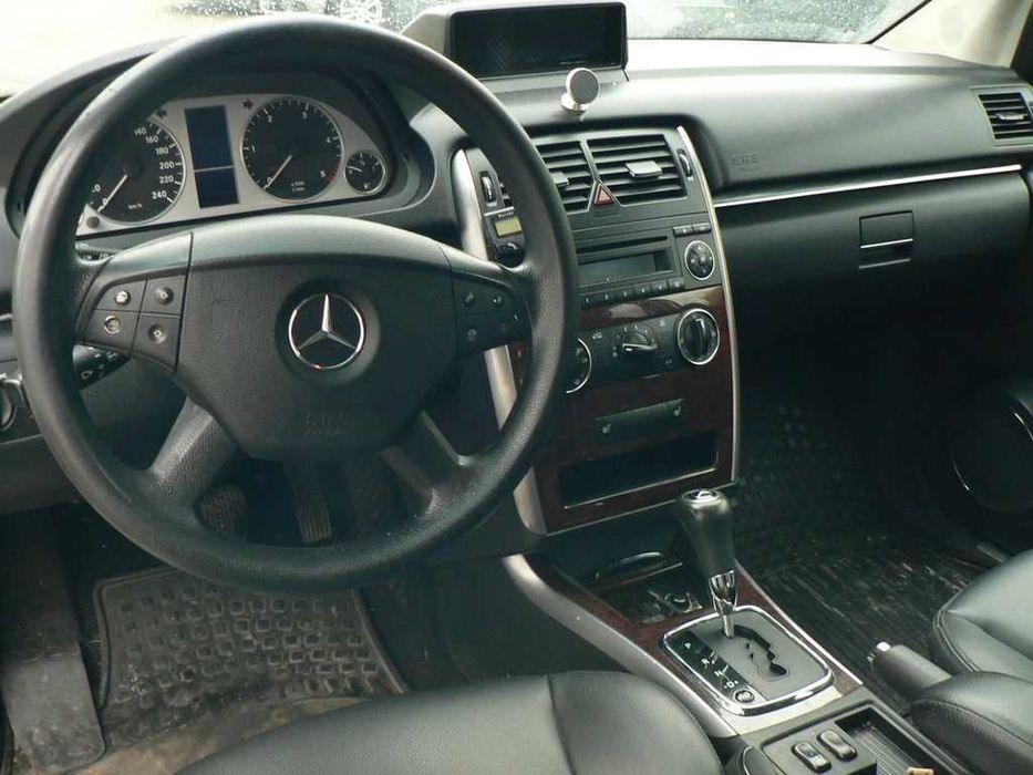 Mercedes Benz Classe B W245 Vendo Partes e Peças