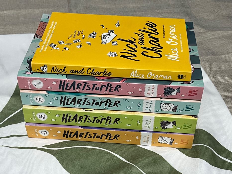 Box 5 Livros Heartstopper