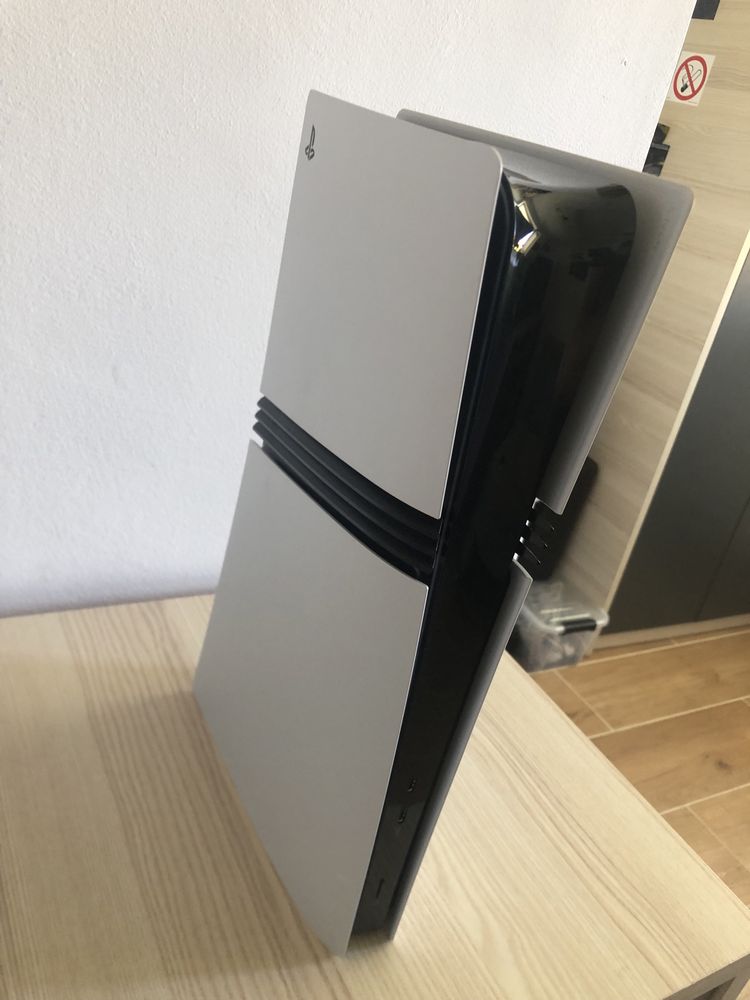 Playstation 5 pro 2TB