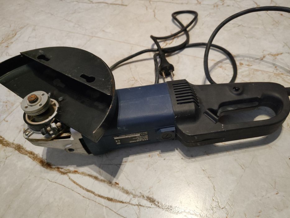 Szlifierka tarczowa niemiecka Ferm szlif 2000W tarcze 230