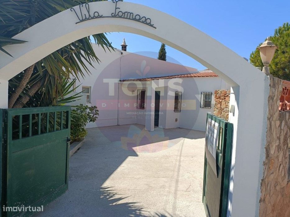 Moradia Isolada com AL