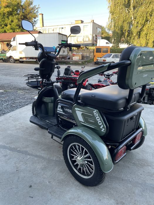 Доставка безкоштовна Трицикл Акумуляторний Corso forte їdemo