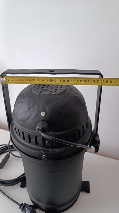 Reflektor sceniczny Eurolite. Lampa do domu, Loft,