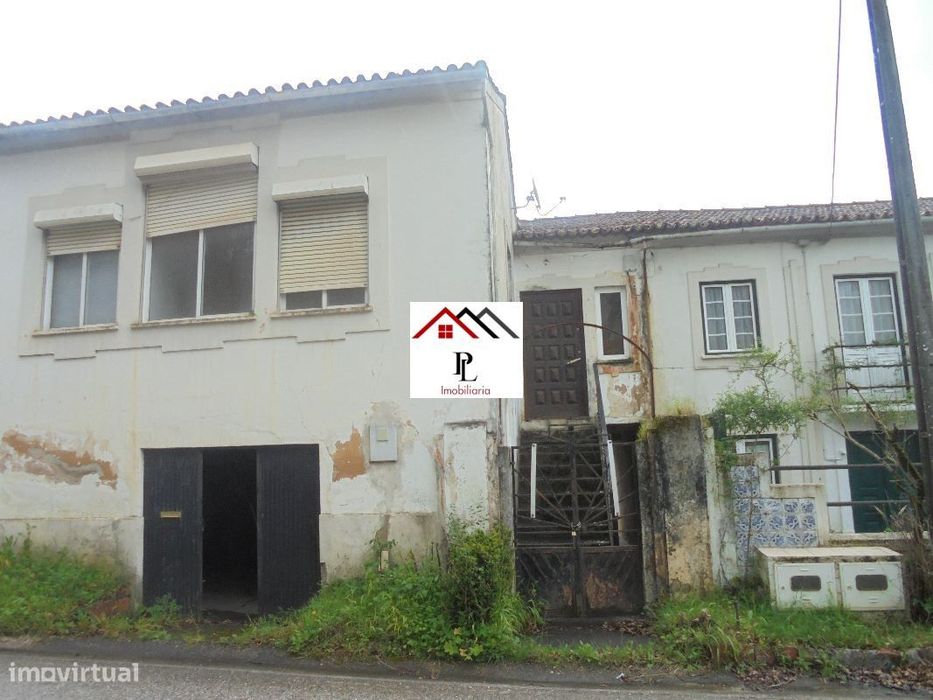 Moradia T2 em Góis (V404PL)