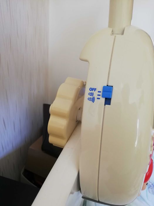 Mobile Chicco com música e luz.