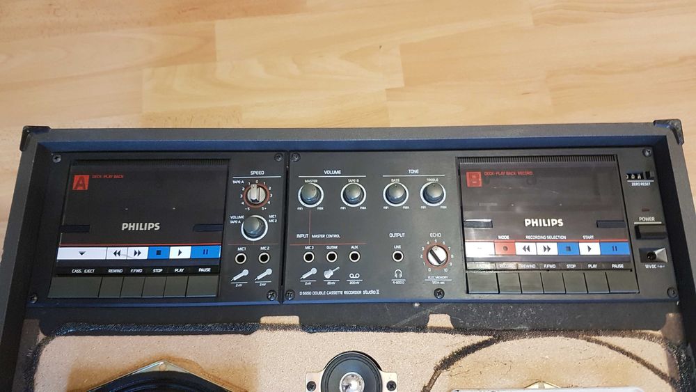 Wzmacniacz Philips D6650/30R z dwoma magnetofonami kasetowymi