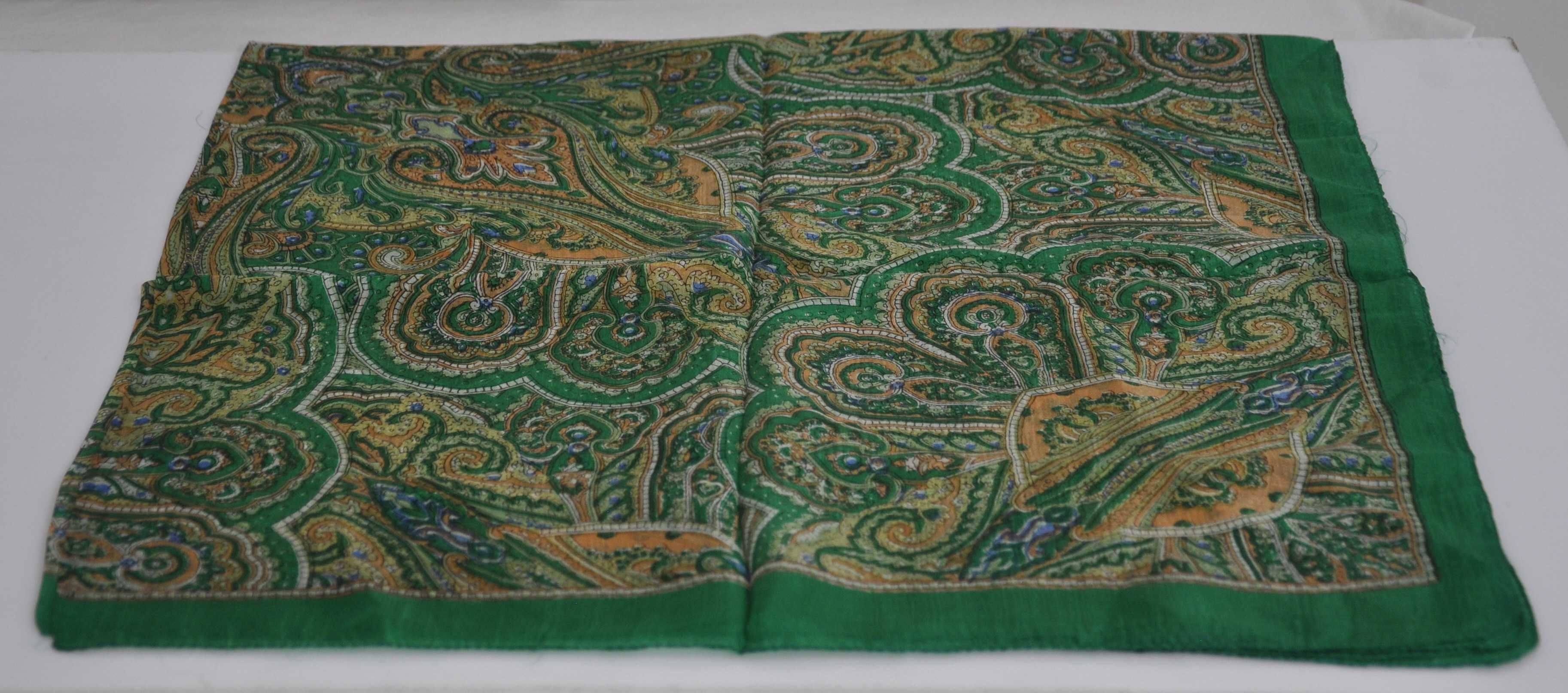 Chusta Apaszka Szal Szalik Damska Jedwabna Jedwab z Indii 102x98cm