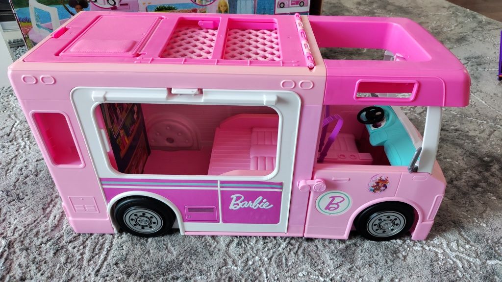 Camper Barbie BDB+