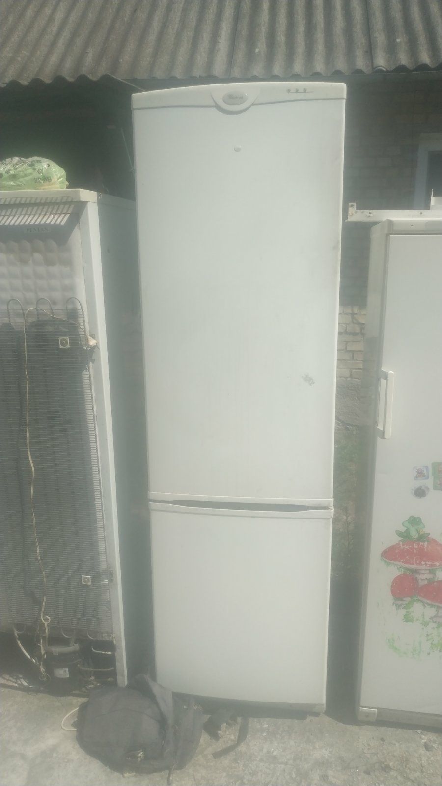 Холодильник Whirlpool ARZ 535 H