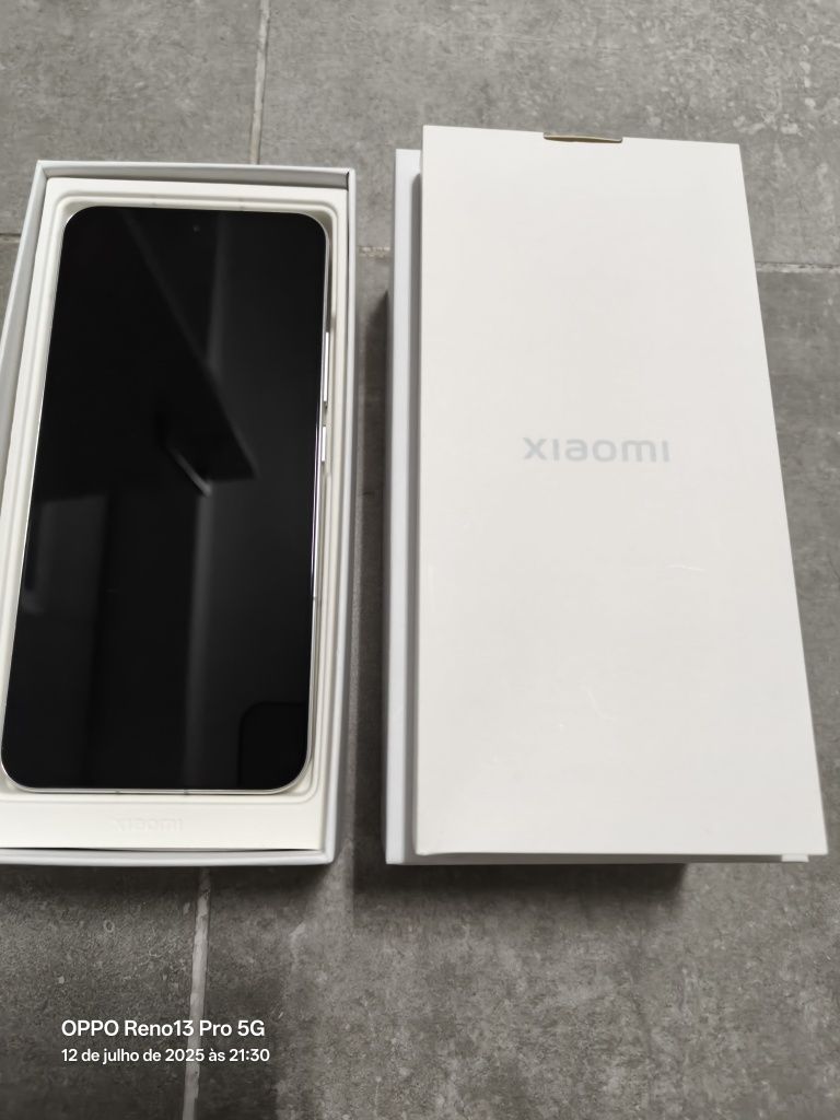 Xiaomi 13 5g 8/256g