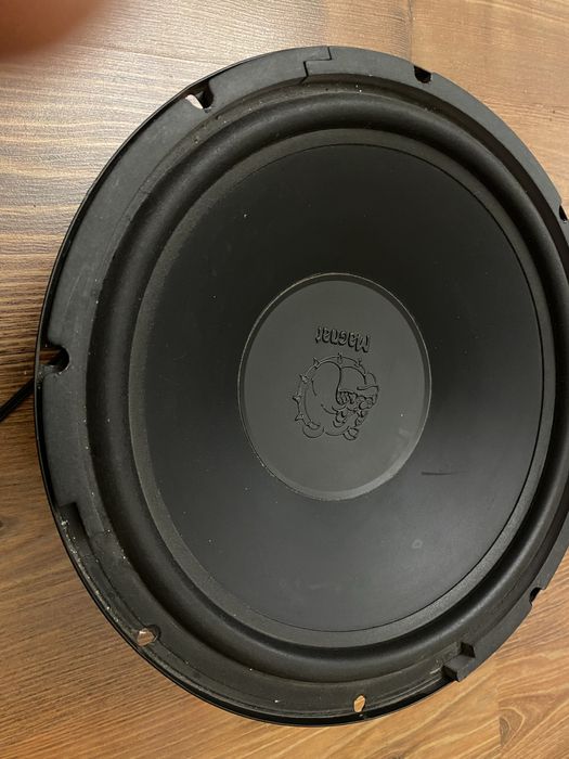 Glosnik niskotonowy Magnat Power Bull 300 watt