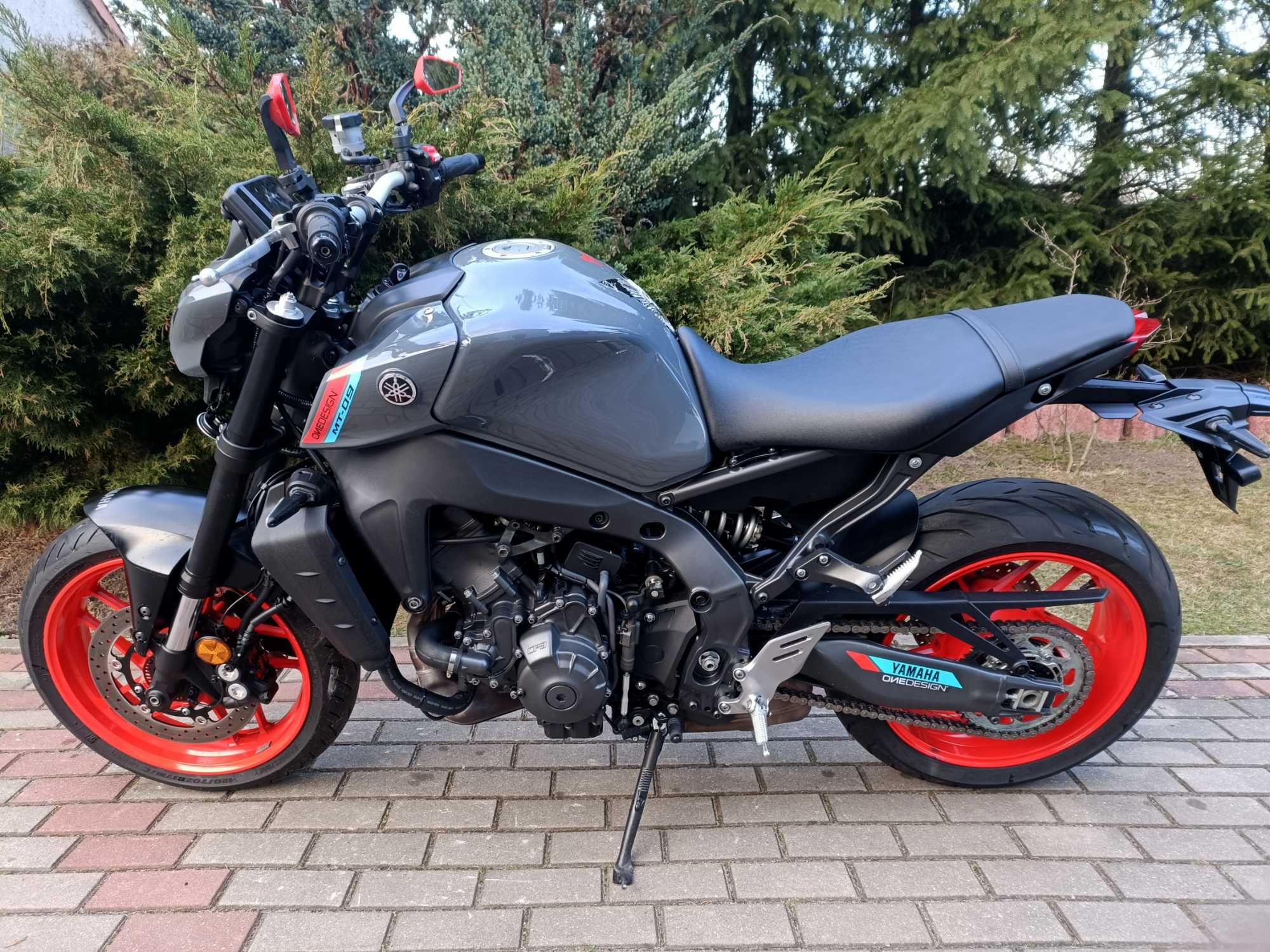 YAMAHA MT09 Rok 2021.