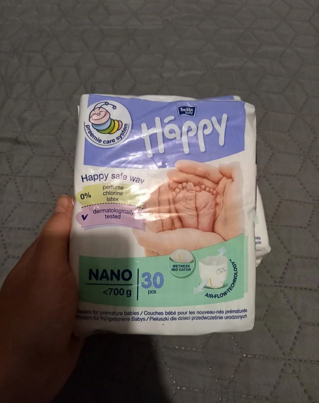 Pampersy Nano < 700 g