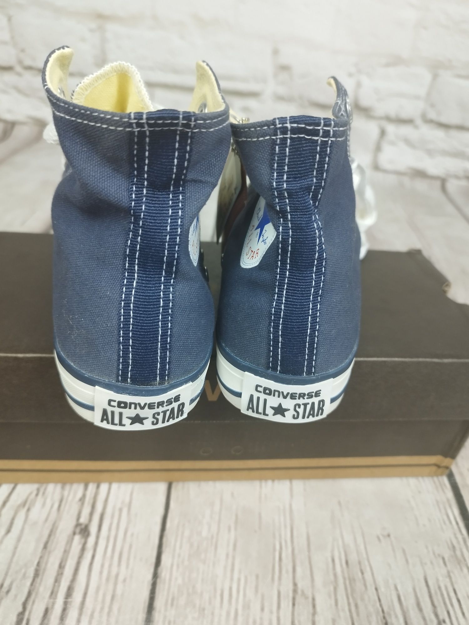 Nowe trampki wysokie Converse młodzieżowe damskie 37
