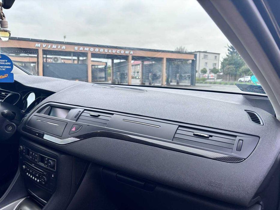 Citroën C5 Exclusive 2.0 HDi 136 KM