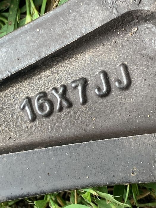 Продам литі дискі р16 5/114.3