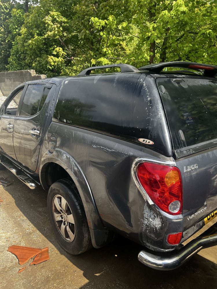 Czesci mitsubishi L200