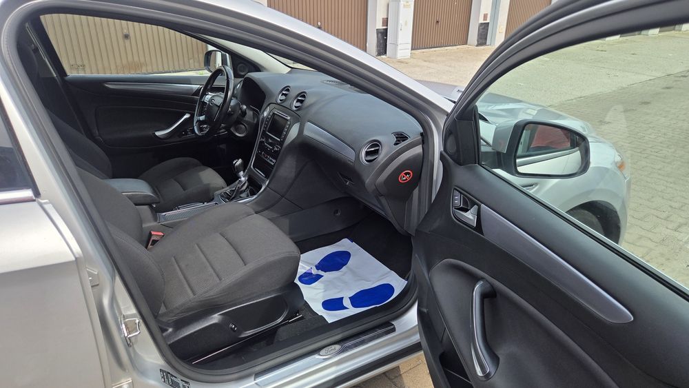 Sprzedam Forda Mondeo Mk4  2.0 140ps Bogata wersja