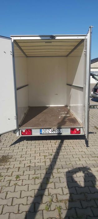 Przyczepa 2 osie kontener