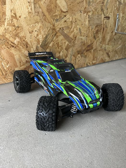 Traxxas rustler 4x4 vxl