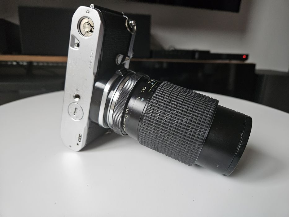 Aparat Pentax ME, RMC Tokina 75-150mm, Winder II