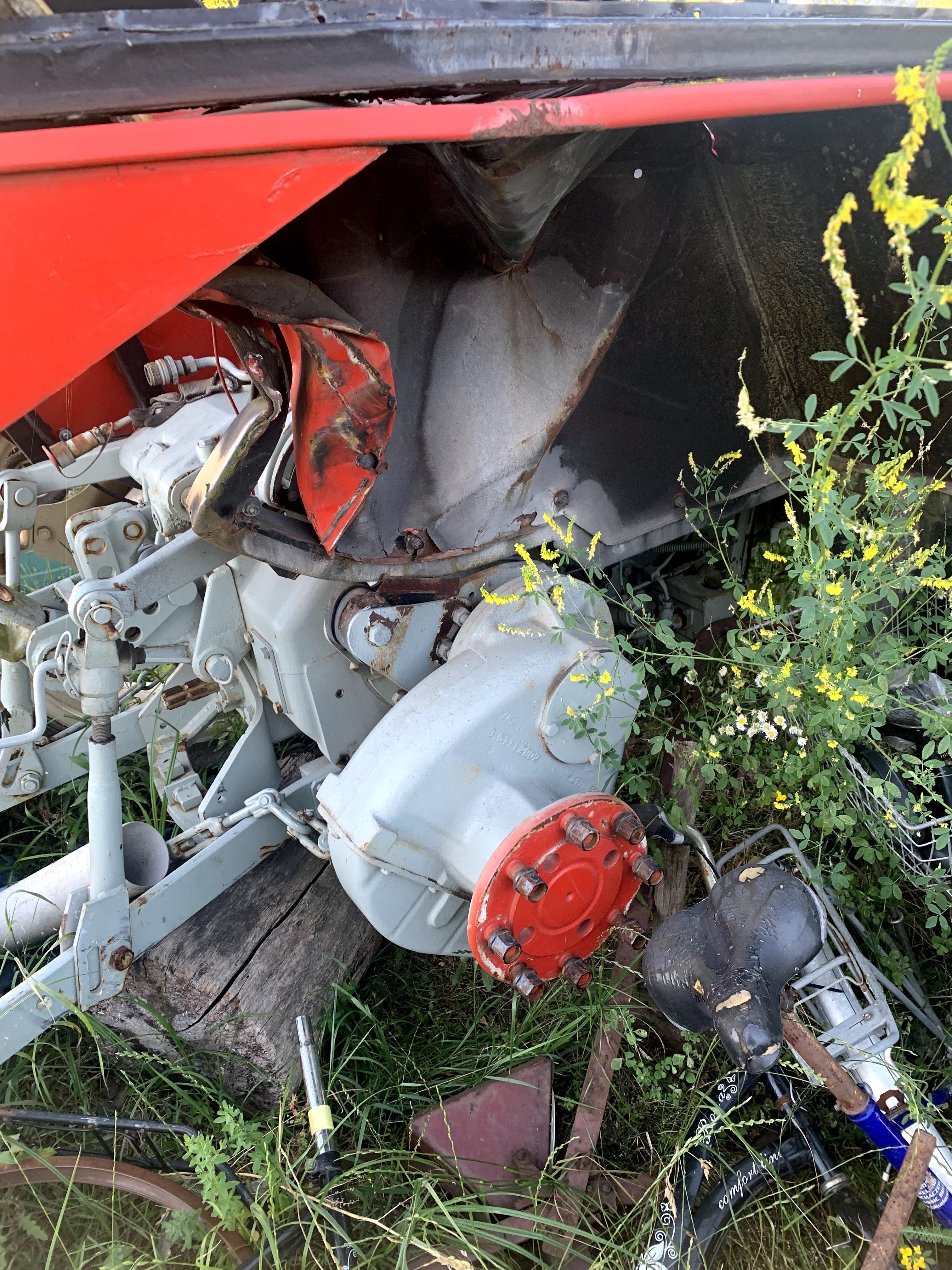 Zetor 6718 – uszkodzony, do naprawy – silnik sprawny